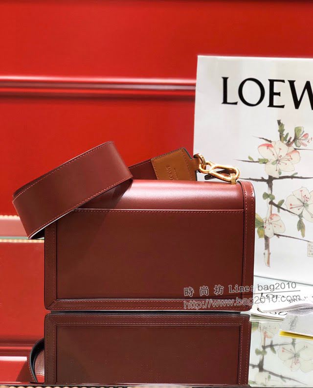 LOEWE包包 羅意威大號Barcelona三角包 10157  tcl1354